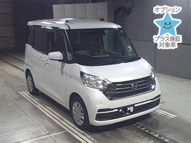 8012 Nissan Dayz roox B21A 2018 г. (JU Gifu)